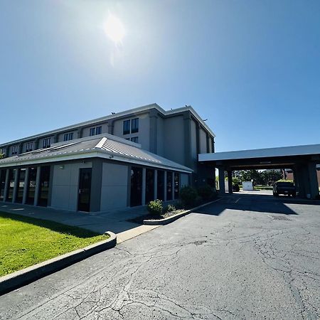 Country Inn & Suites By Radisson, Canton Near Hall Of Fame North Canton Kültér fotó
