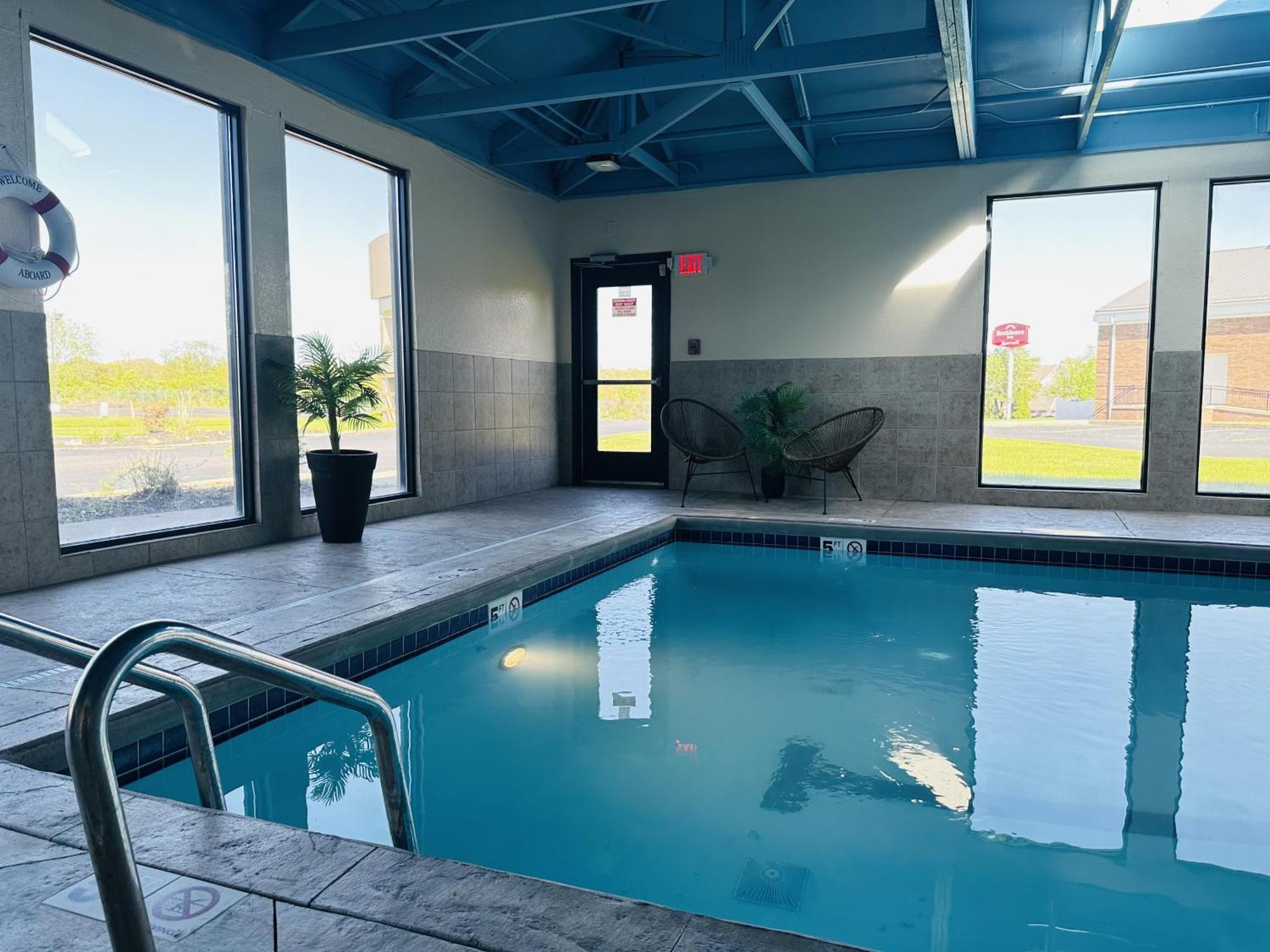Country Inn & Suites By Radisson, Canton Near Hall Of Fame North Canton Kültér fotó