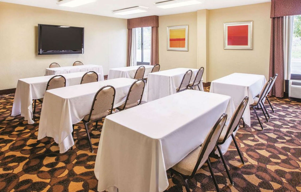 Country Inn & Suites By Radisson, Canton Near Hall Of Fame North Canton Kültér fotó